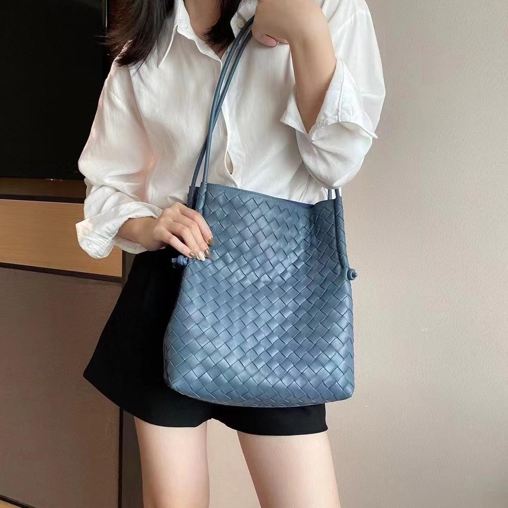 New knot leather woven shopping bag mother and child bag tote bag commuter large capacity underarm shoulder bag women