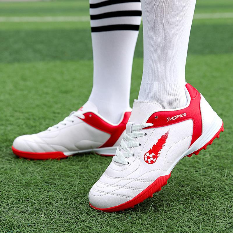 Boys Large Size Autumn and Winter New Leather Outdoor Sports Football Shoes Girls Soft and Lightweight Running Shoes