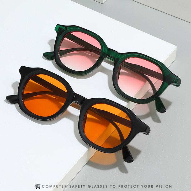 New In Classic Vintage Luxury Designer Round Brand Sunglasses Women For Men Sun Glasses Punk Popular Outdoor Travel Shades Uv400