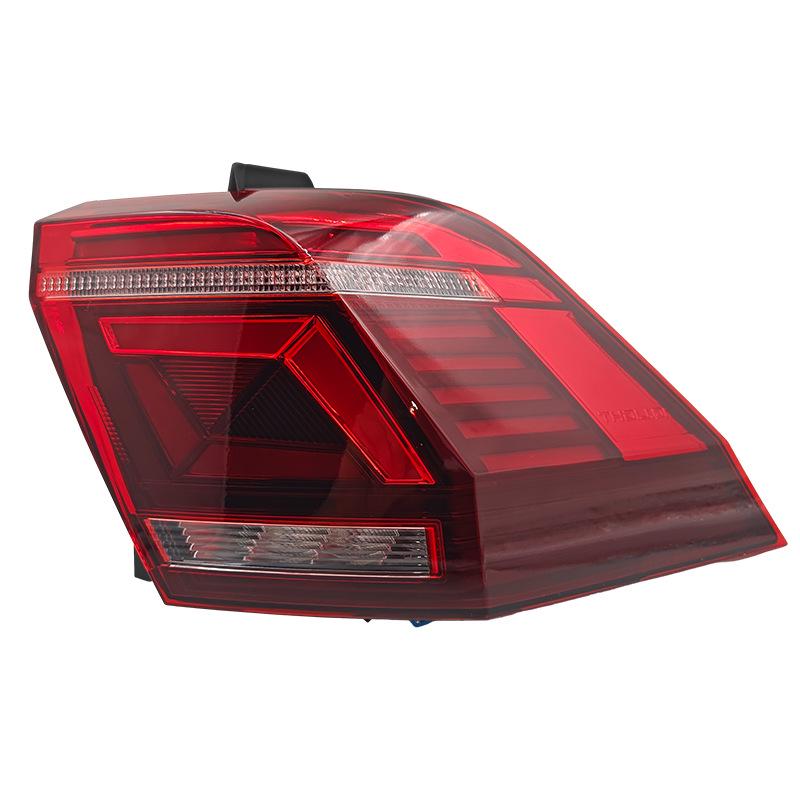 Compatible with 17-22 Tiguan: High-End LED Dynamic Taillight Assembly with Dual Reversing Light.