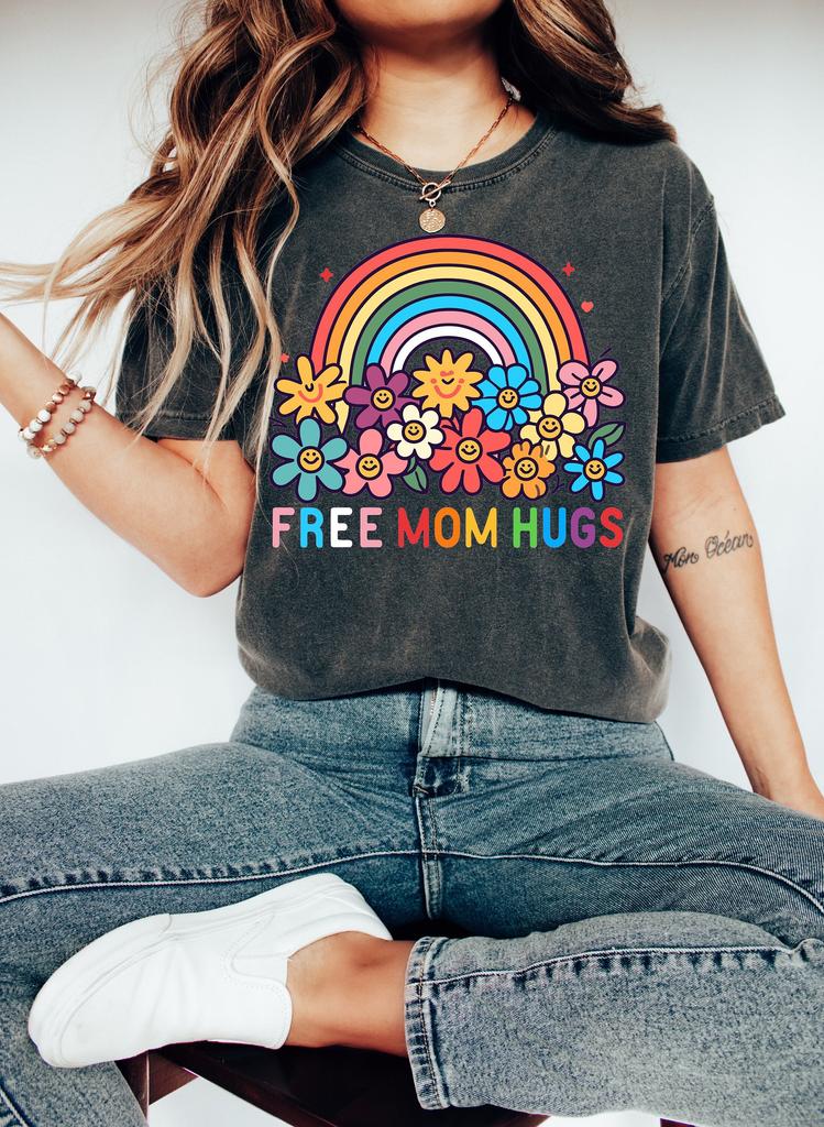 Rainbow Pride LGBTQ Tshirts Womens Free Mom Hugs Vintage Flower Print T Shirts Short Sleeve Fashion Female Tees