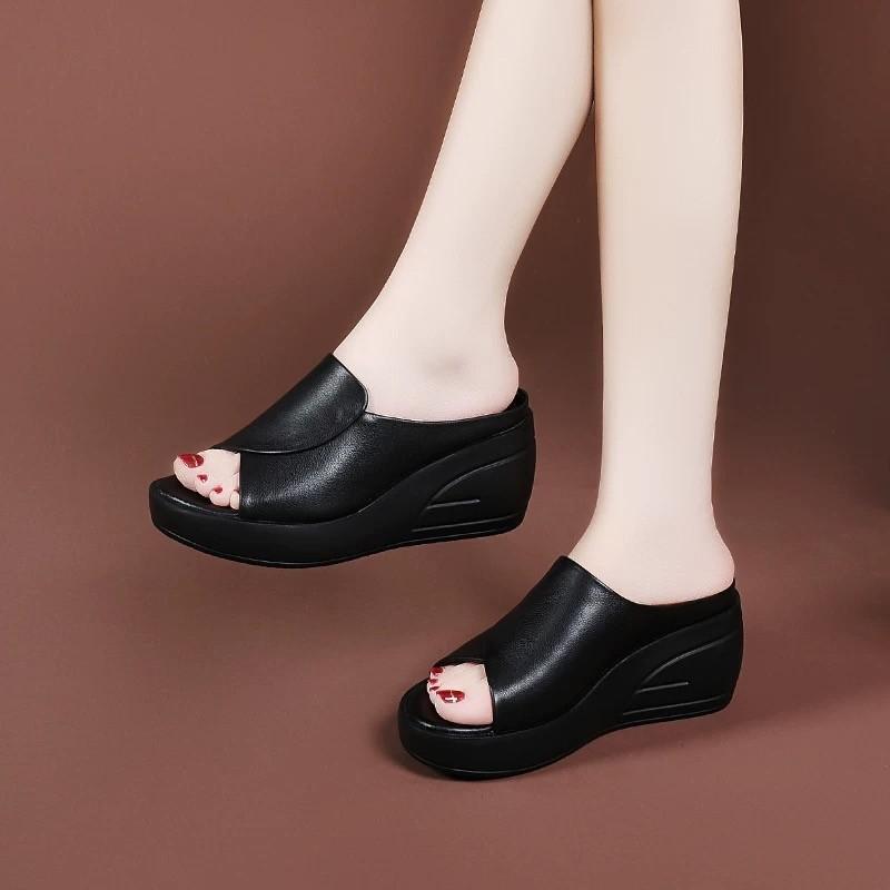 

Spring and summer new outdoor wear slope heel cool slippers fashionable muffin thick bottom heightening one-word cool slippers 35