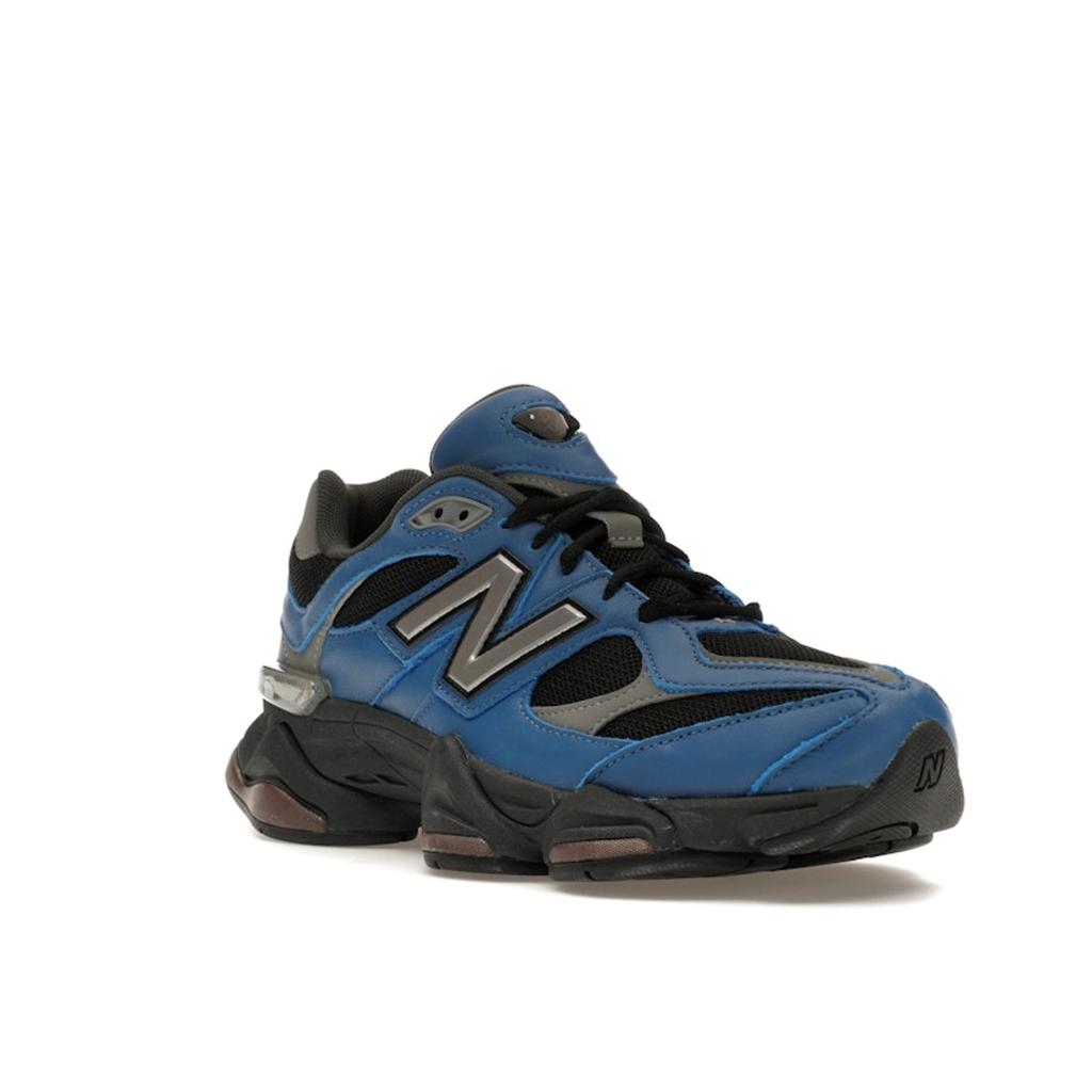 New Balance 9060 Castanho Real Escuro Tênis Unissex Azul U9060NRH