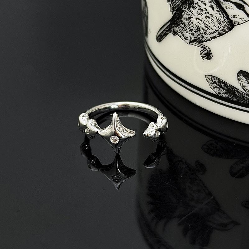 High-Value Diamond-Encrusted Zircon Bead Pentagram Open Ring Stacked With Niche Design Ring Woman