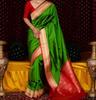 Vakker Golden Jari med ny design Soft Lichi Silk Saree
