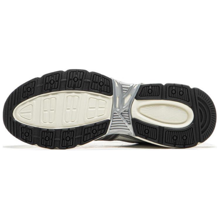 New LiNing Pentium P1000 Cushioning Anti Slip And Wear Resistant Low Top Running Shoes Men's Gray White ARSV039-2