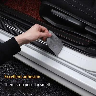 Nieuwe Universele Imitatie Koolstofvezel Leer Auto Deurpaneel Beschermstrip Robuust En Duurzaam Decoratieve Auto Sticker Accessoires