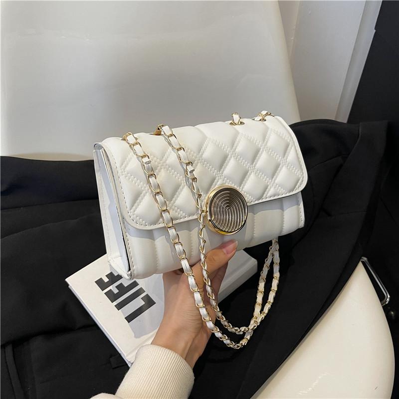 This Year's Popular Small Bag Women's 2025 Four Seasons New Fashion Casual Shoulder Messenger Bag Casual Chain Shoulder Bag