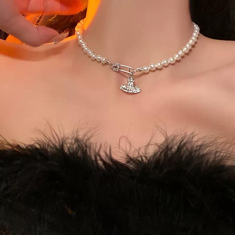 Titanium Steel Non-fading Small Waist Necklace Women's Summer Niche Design Accessories Collarbone Chain Pendant