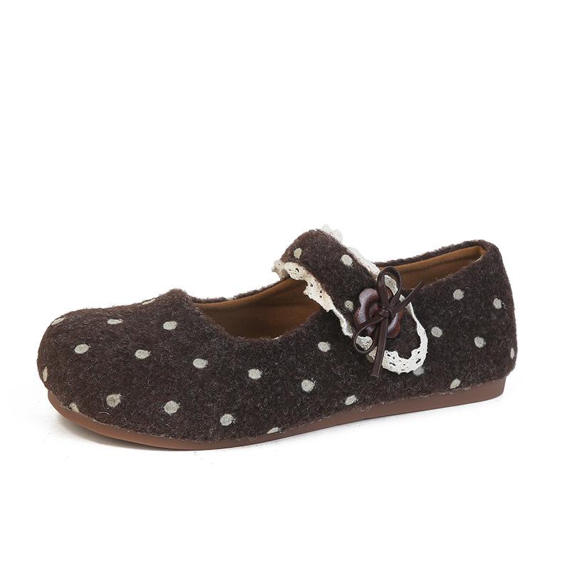 Polka dot Mary Jane women's shoes autumn and winter new one-word strap flat-soled single shoes retro soft-soled shallow-mouth single shoes