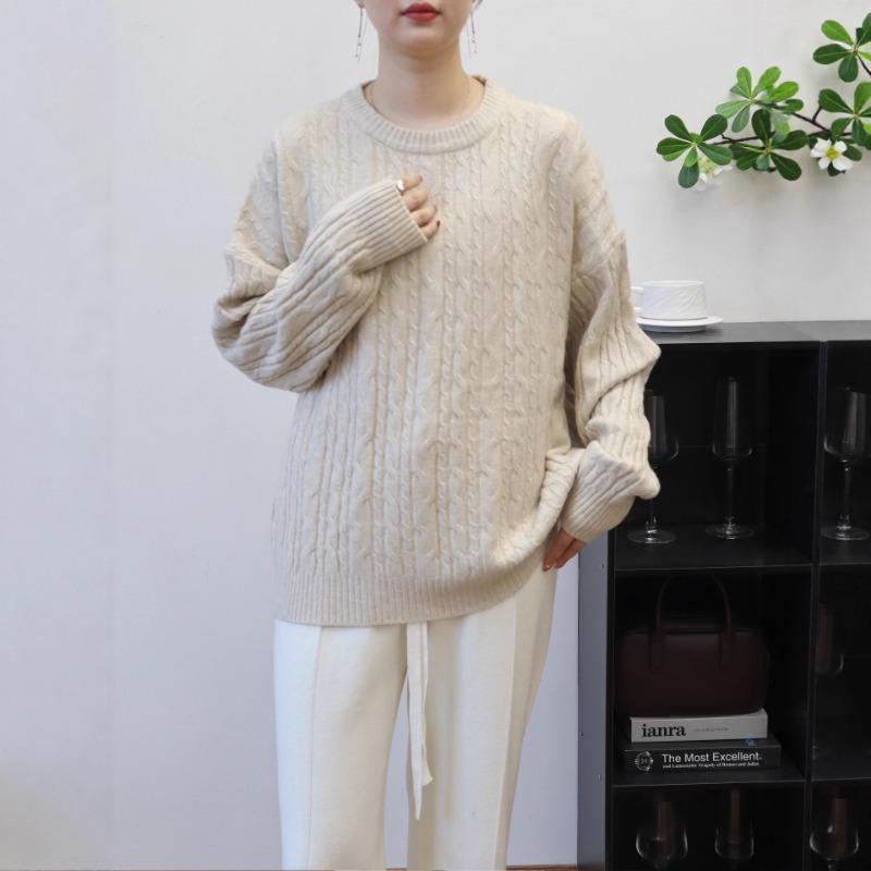 Retro twist crew neck soft waxy knitted sweater top autumn and winter new loose sweater pullover inside women