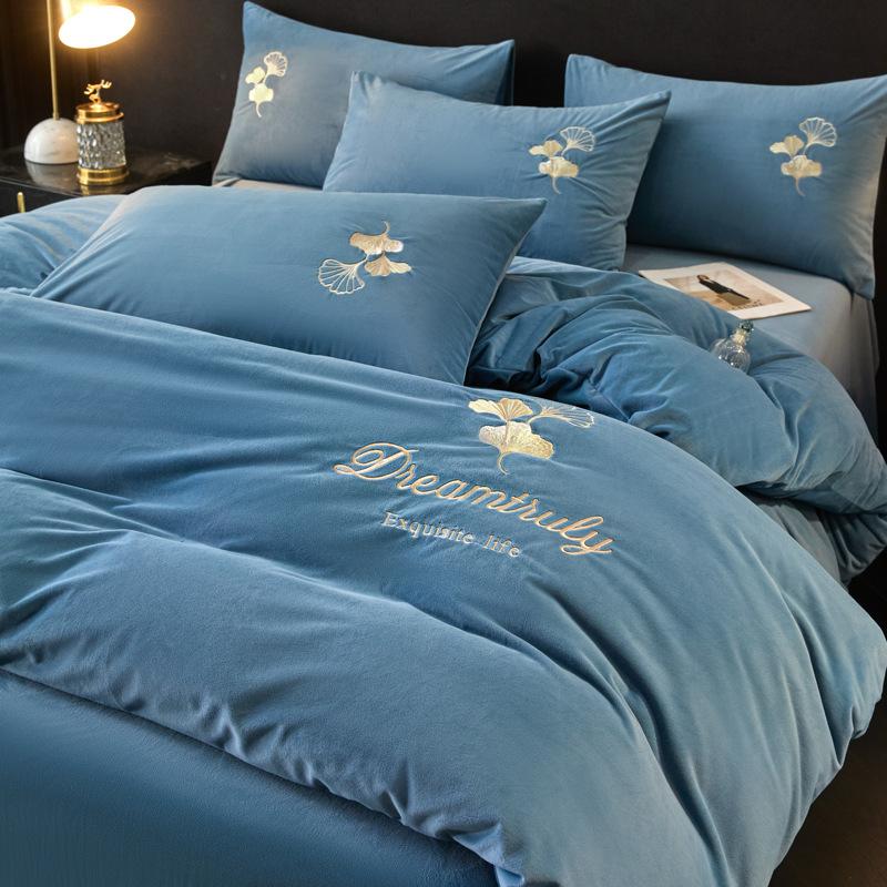 Thickened Milk Fleece Four-Piece Set, Coral Double-Sided Fleece Embroidered Crystal Fleece Quilt Cover, Bed Sheet, Bed Hat Three-Piece Set