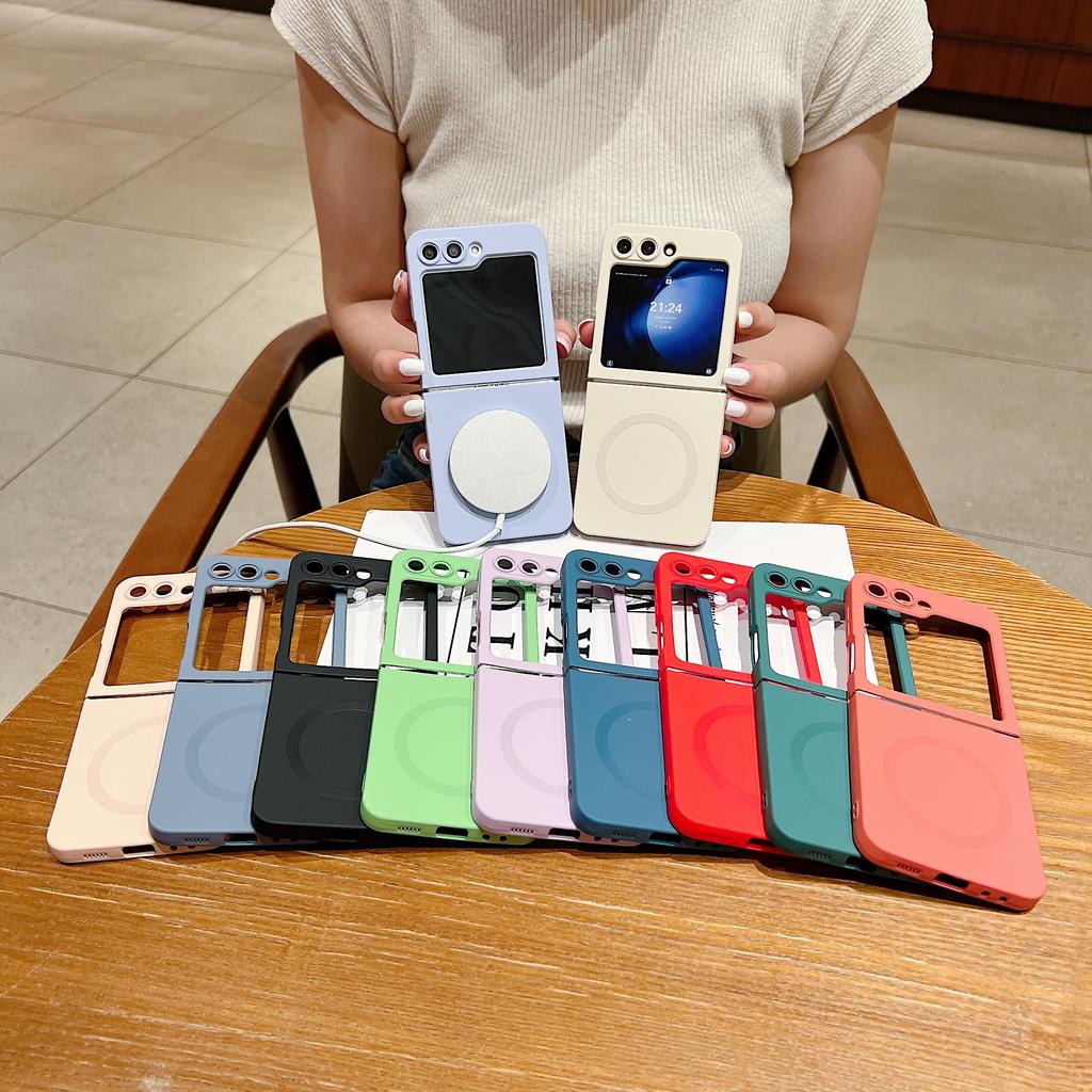 Liquid Silicone Magnetic For Magsafe Case For Samsung Galaxy Z Flip 6 5 4 3 Matte Wireless Charging Camera Protection Cover Capa