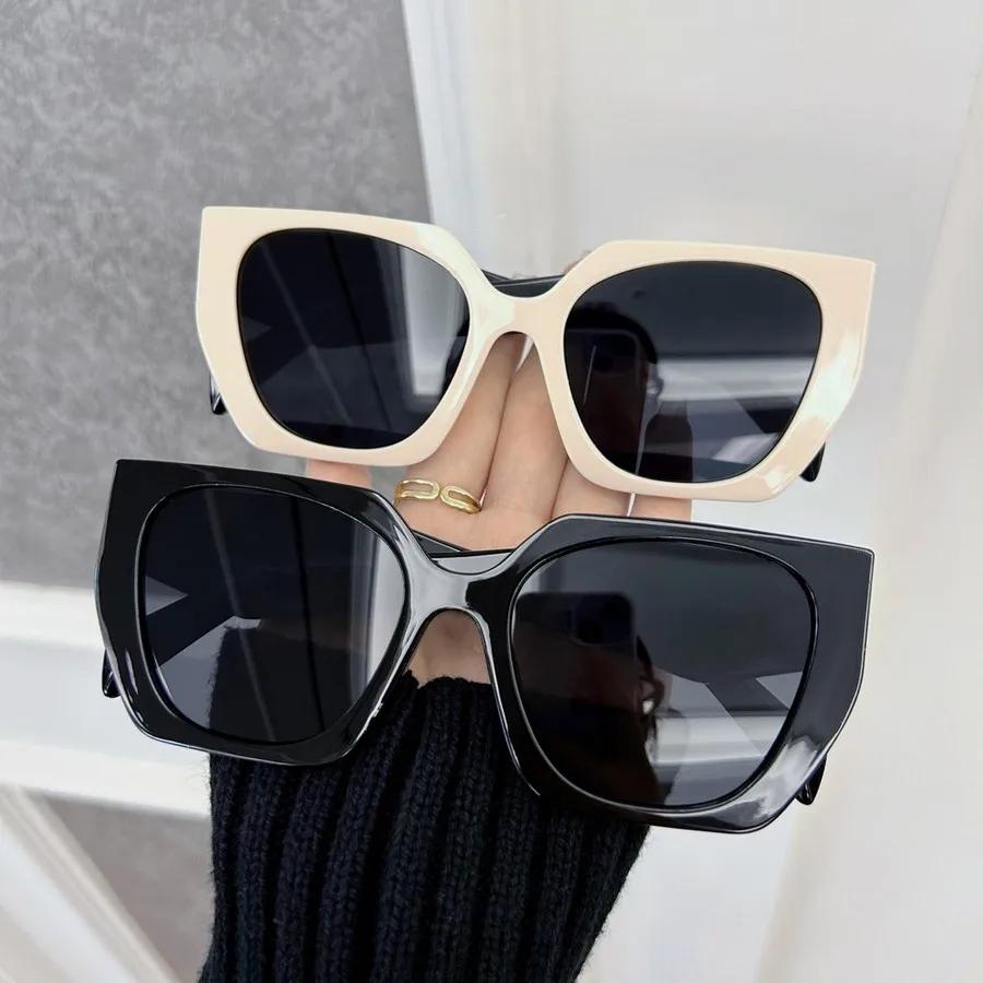 Lovely Square Designer Sunglasses Women Men Big Frame Luxurious Sun Glasses Female Male Brand Fashion