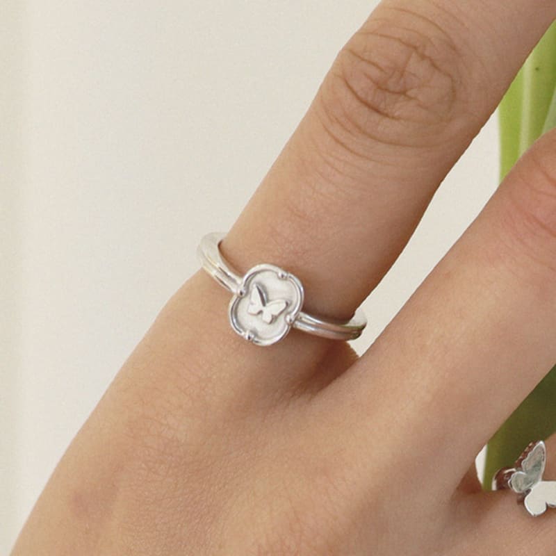 M.atur Like Butterfly Ring 04