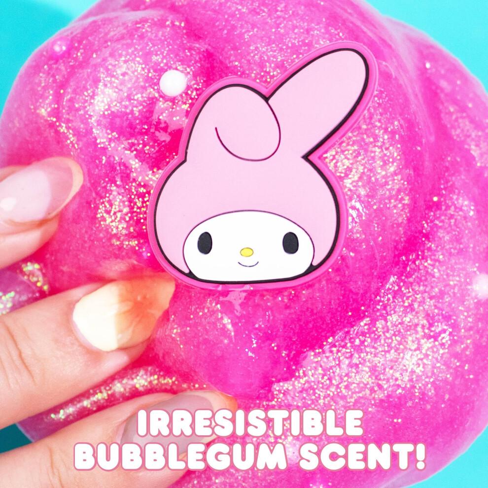 Barattolo My Melody SLIMYGLOOP 8 oz Slime Rosa Profumato alla Gomma da Masticare Include Perline & Ciondolo My Melody Cose Sanrio Slime Hello Kitty Slime per Bambini Ciao