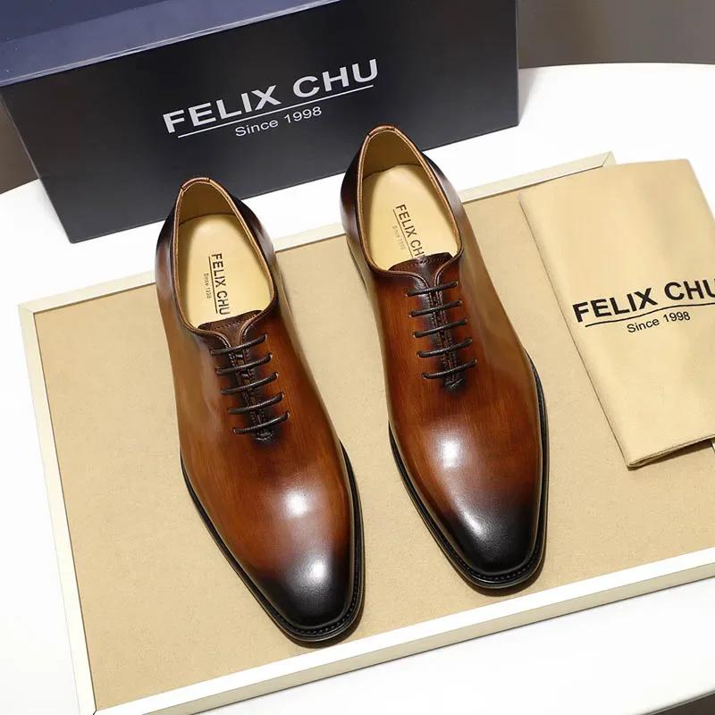Fashion Designer Genuine Leather Mens Wholecut Oxford Shoes Luxury Brand Black Brown Dress Shoes for Business Office Formal Wear