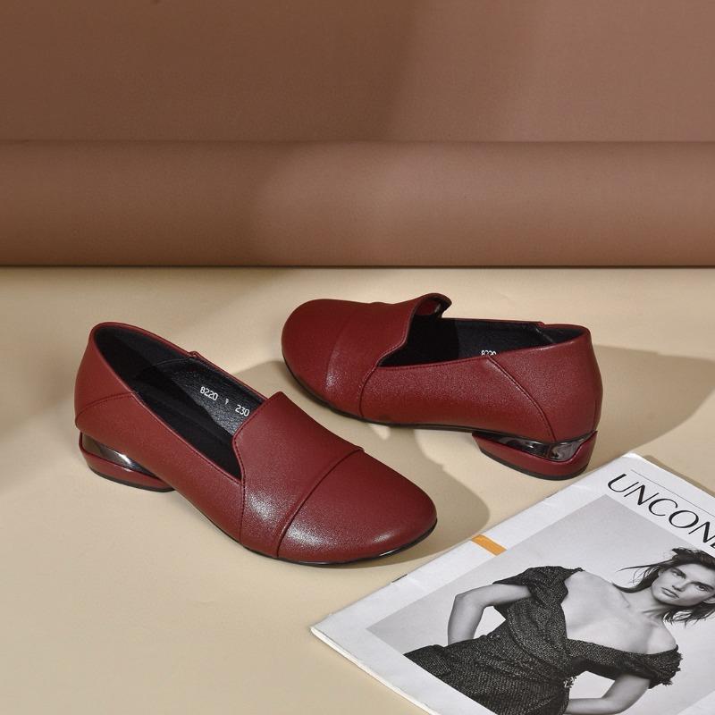 Spring and Autumn Simple Temperament Low-heeled Round Toe Flat Shoes Women's Work Shoes Soft Leather Single Shoes Women's Four Seasons Shoes