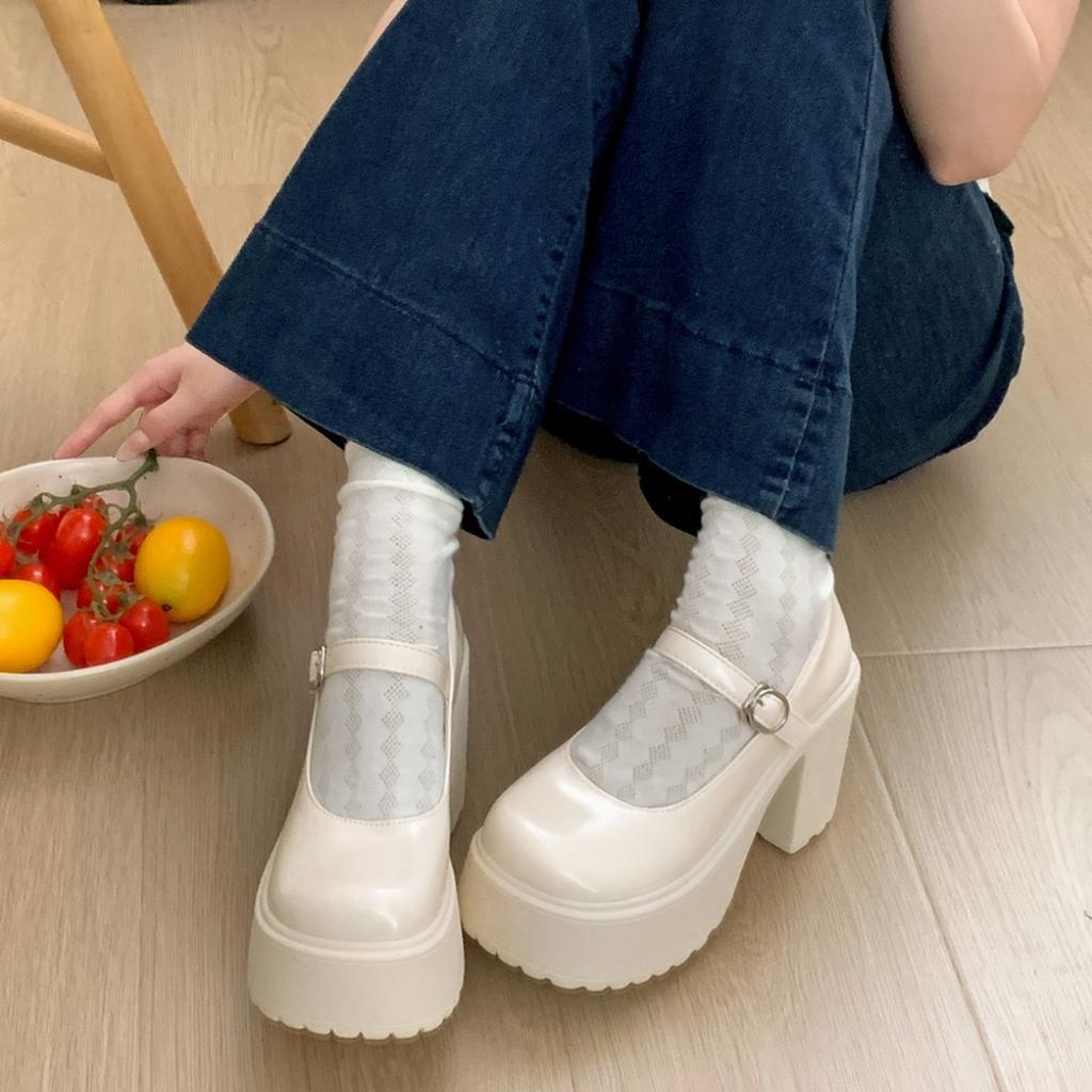 Retro schwarzer britischer Stil dicke hohe Absätze kleine Lederschuhe Damen 2025 neu Sommer Rock Mary Jane hohe Absätze