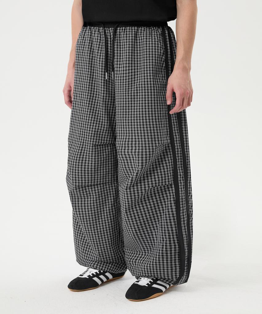 TRILLION Check Parachute Track Line Wide Pants_3Color