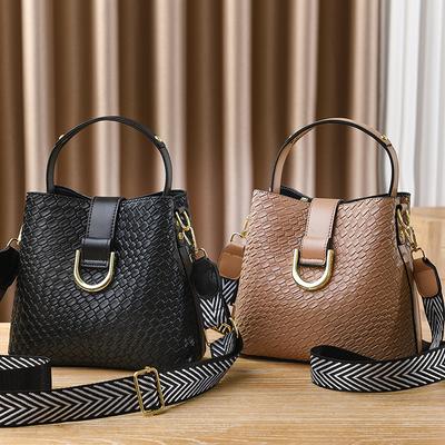 Bag 2025 New Bucket Bag Trendy Fashion Bag Large Capacity Women's Shoulder Bag