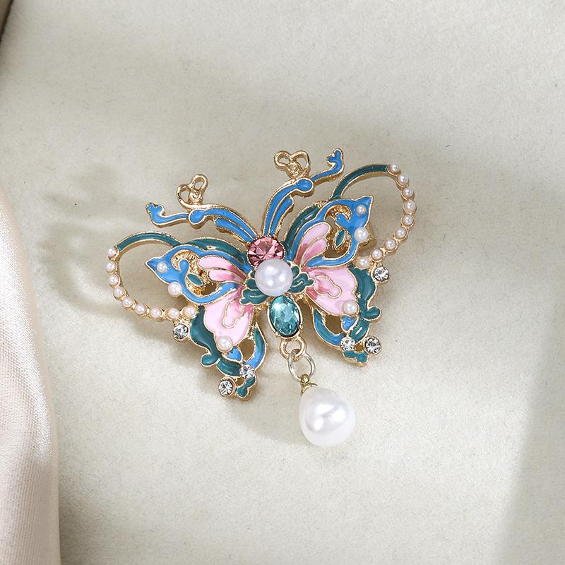 1pcs New Fashion Enamel Painted Butterfly Brooches for Women Clothing Coat Party Accessries Gifts for Friends