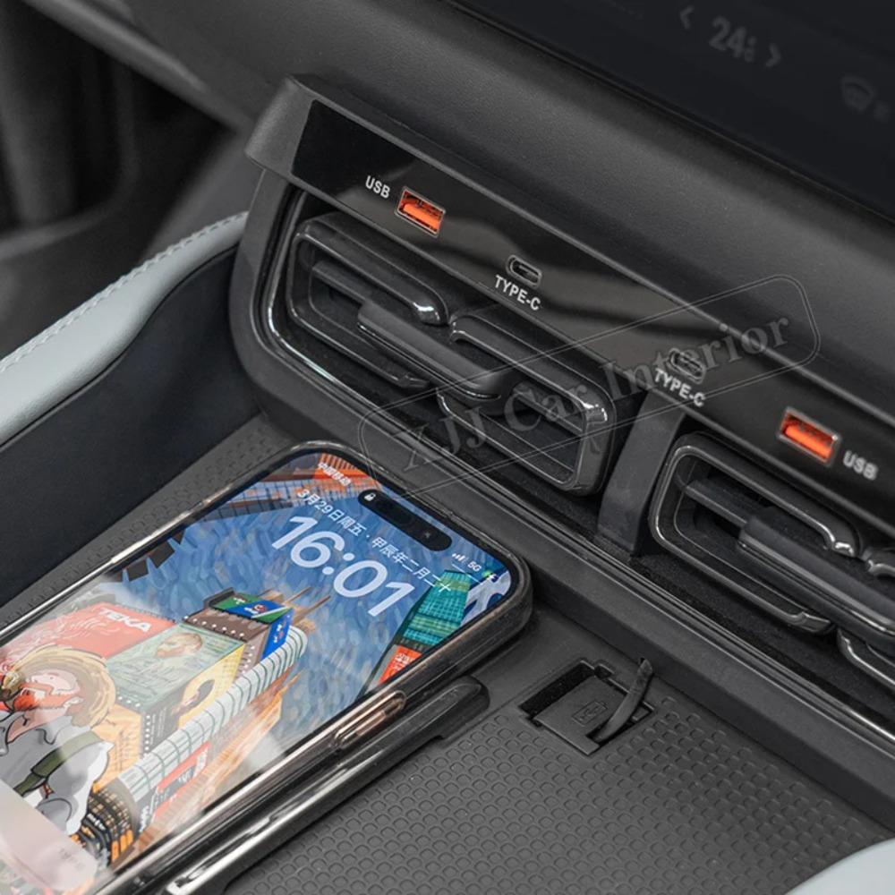 For BYD Denza B5 2023-2025 Central Console USB Type-C Fast Charger Shunt Docking Station Car Interior Accessories
