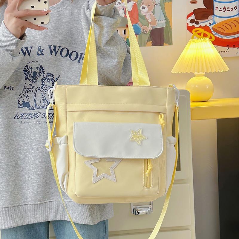 Sweet girl make-up bag Versatile girl messenger bag Fresh and cute middle and high school students