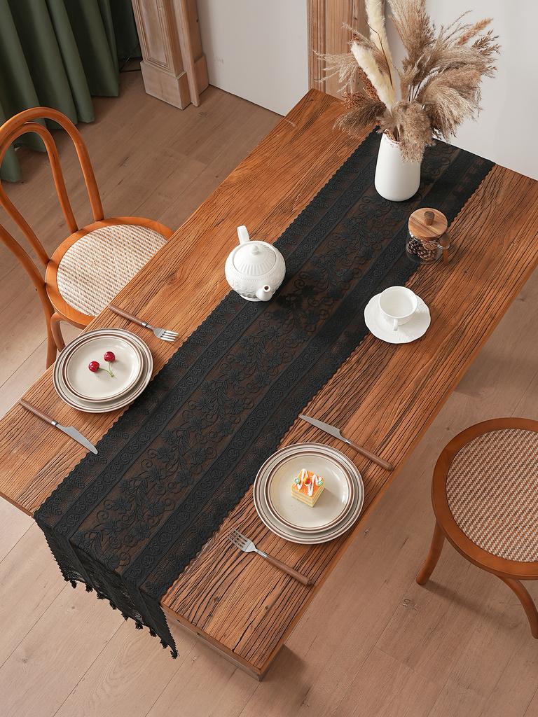 American Style Black Lace Bunting Table Runner Morning Glory for Living Room Kitchen Dining Table Tea Table Dustproof Anti-slip