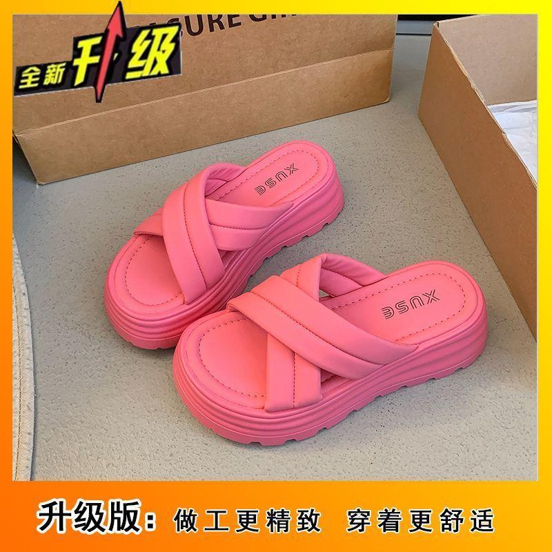 2025 summer new French heightening slippers women's fashion outer wear one word non-slip beach vacation non-slip cool slippers