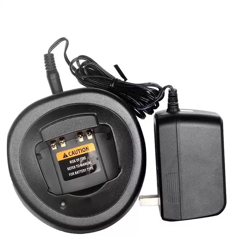 

LeSat Universal Smart Charger for Motorola GP328/GP338/PTX760 Radios (CN version)