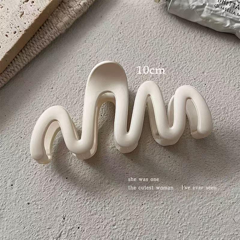 Elegant Korean Style Matte Black Coffee Hair Claw - Large, Versatile Updo Clip