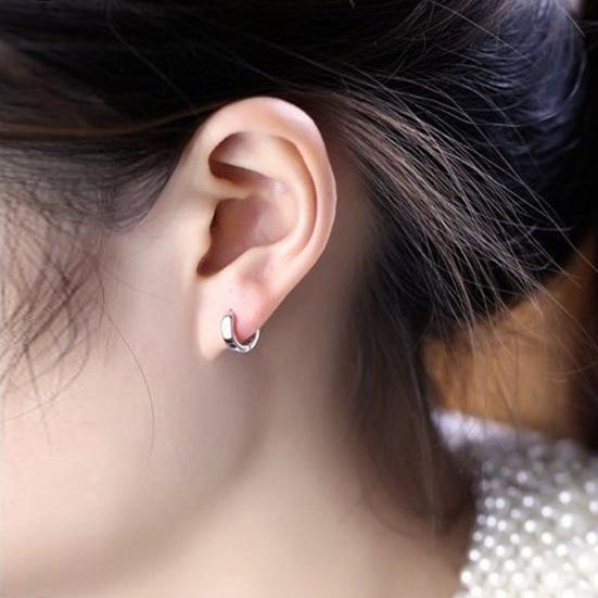 Fashion Men Women Silver Plated Smooth Round Hoop Huggie Earrings Jewelry Gift