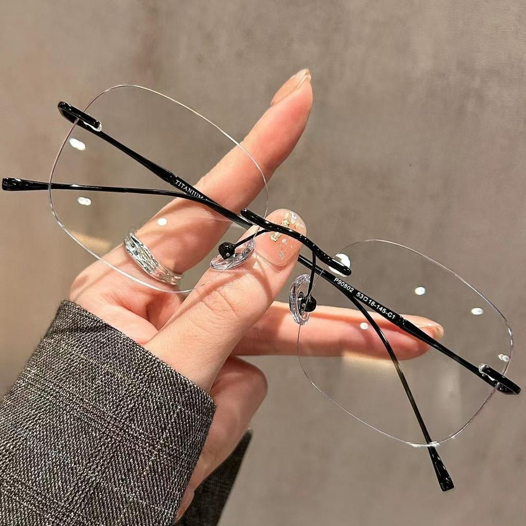 Rimless Glasses for Women with Myopia Can Be Matched with Ultra-light Titanium Frame Anti-blue Light Glasses Frame