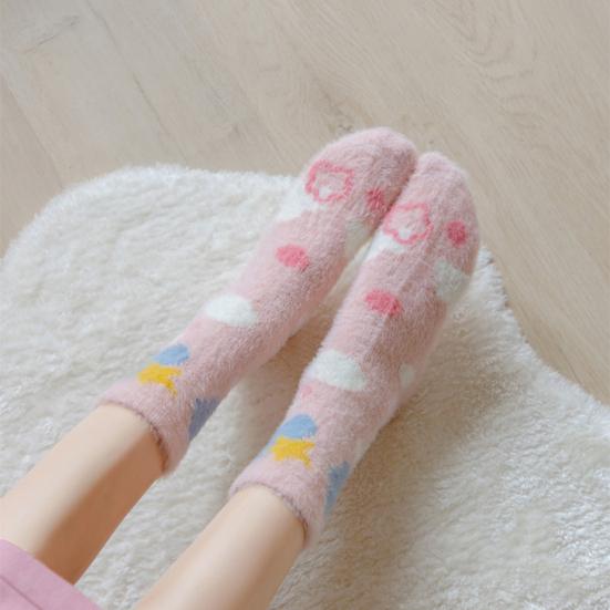 Dámské chlupaté ponožky s posádkou Zimní teplé plyšové ponožky Roztomilý vzor srdce a mašle Měkké ponožky pro dívky na doma, na lenošení, na ven