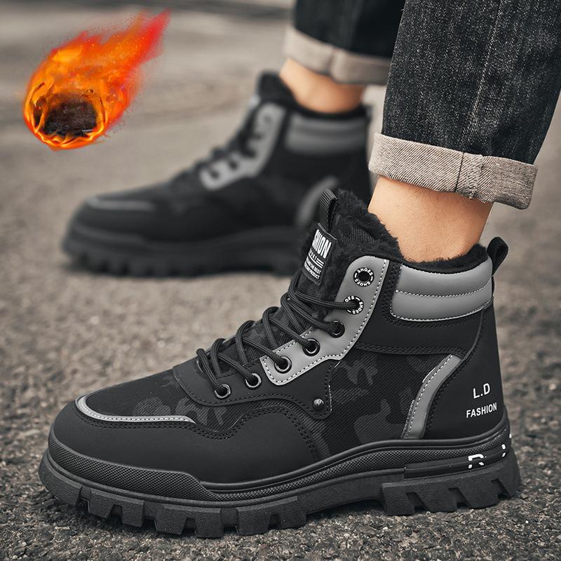 Зимние мужские ботинки теплые плюшевые новые высокие удобные шнурованные уличные нескользящие модные плюс 39 чёрный