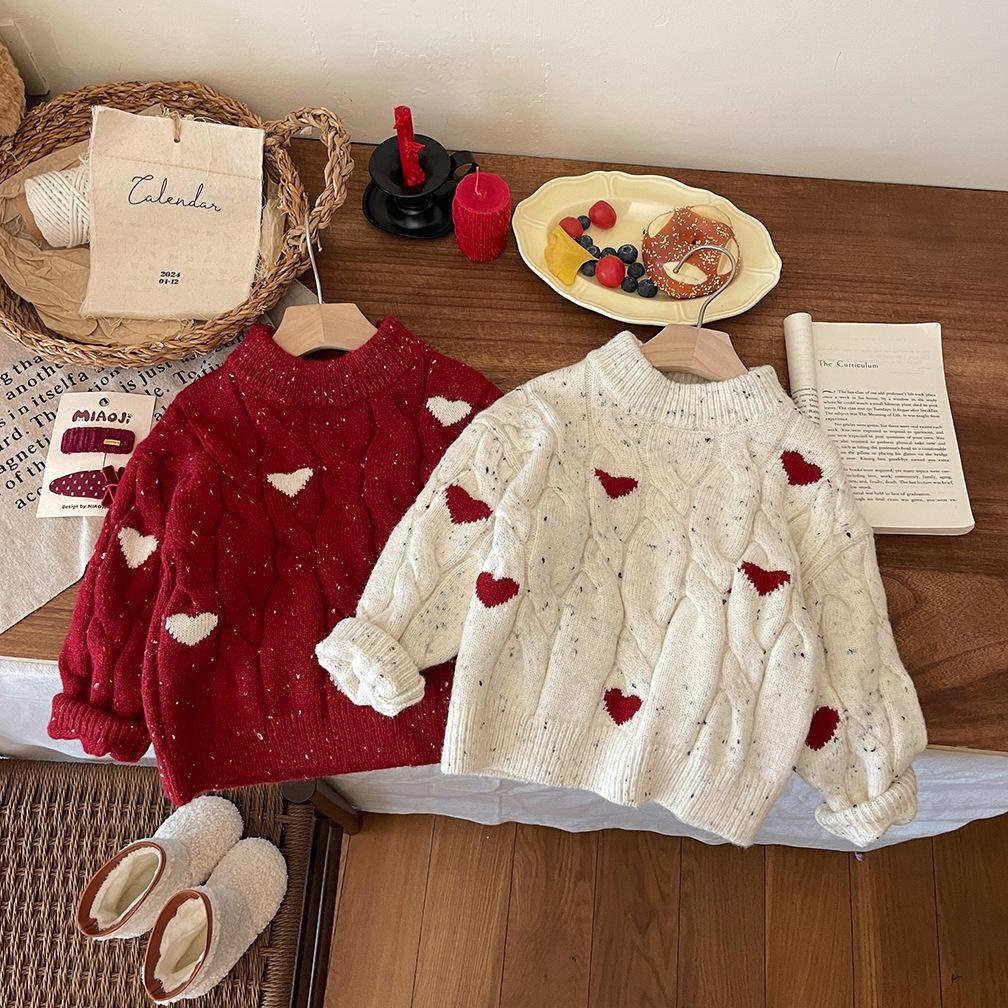 Girls winter red thickened love knitted sweater 2026 winter new baby girl Korean version foreign style pullover sweater