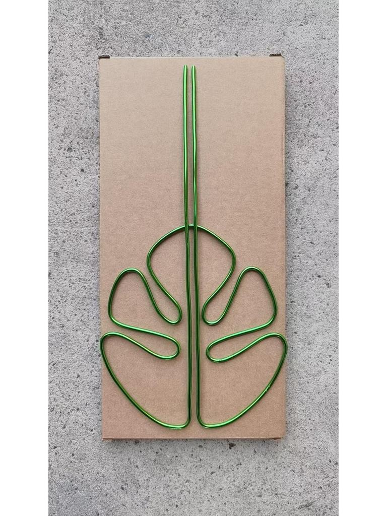 Monstera-Shaped Plant Support - Popular Design