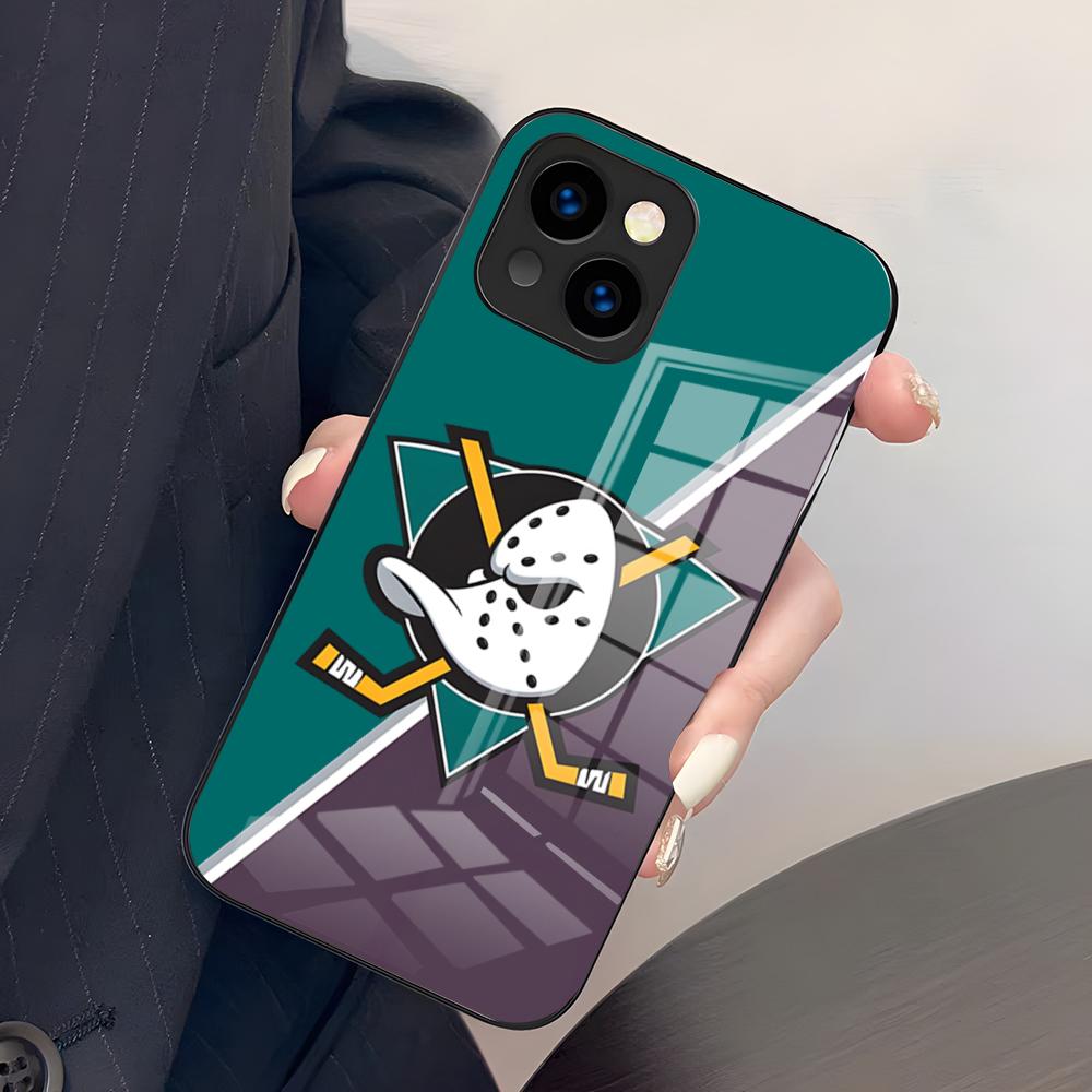 

Puck M-Mighty Ducks Phone Case For IPhone 17 Pro Max 15 Pro 16 14 Plus 12 13 Mini 11 Pro Shockproof Glass Cover iPhone16
