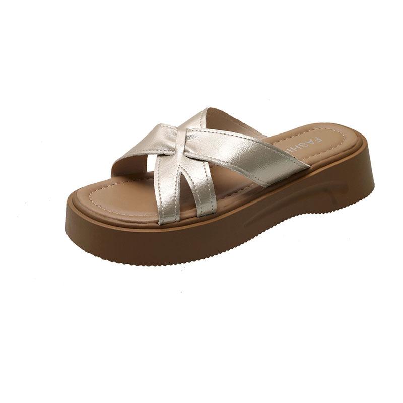 Internet celebrities popular thick bottom one-word drag women's summer wear 2025 new models with skirts French high-end popular sandals this year