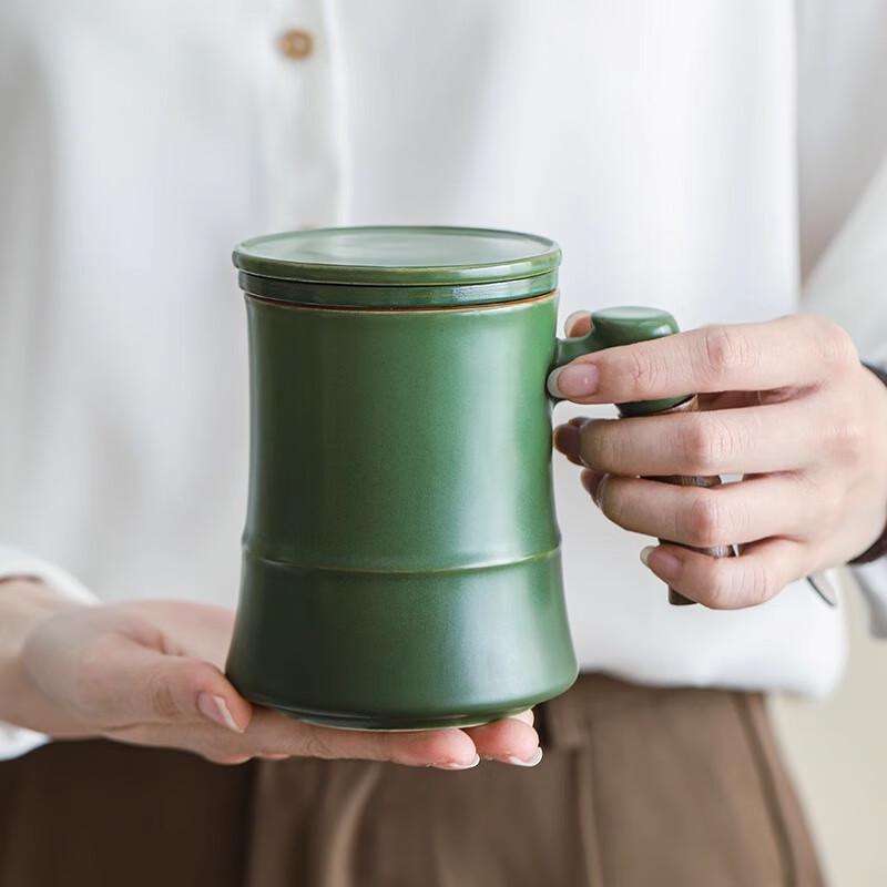 Full Garden Ceramic Tea Infuser Office Mug