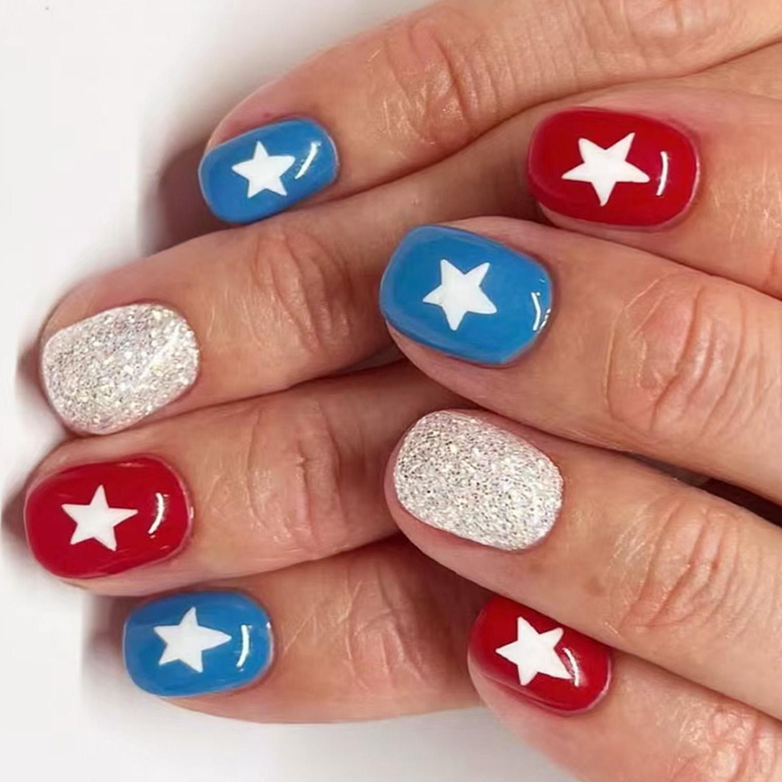 

24 Pcs Independence Day False Nail Star Artificial Nail 4th of July Full Cover Stick on Nail Short Round Press On Nail