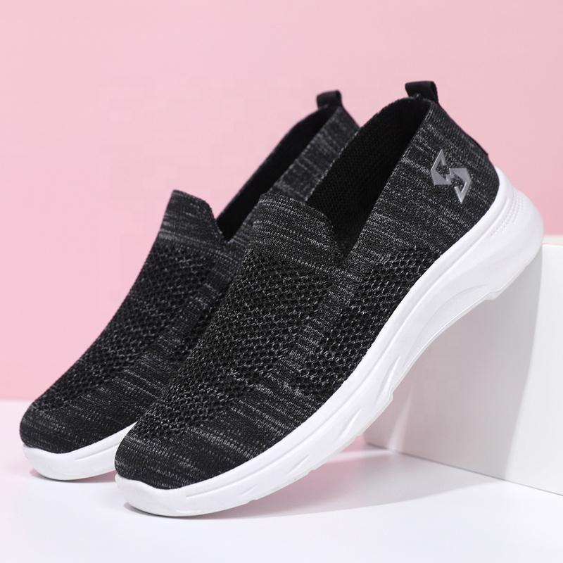Women's casual sports shoes Non-slip knitted upper PVC sole Lightweight breathable design New fashion sports shoes