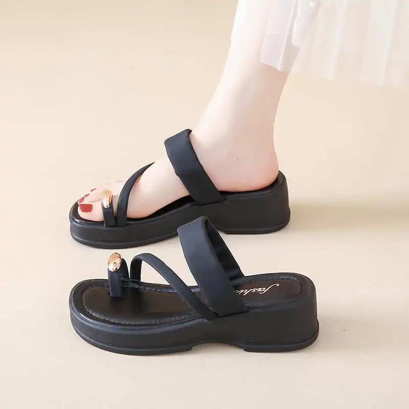 Fashion Slip On Warm Sandals Ladies Brand Women's Slippers For Summer Shoes Boots 46 Sneakers Sports Visitors Vip Sabot