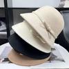 French romantic white rich women's golden wind top hat autumn and winter high-end Hepburn wind pure wool woolen small brim basin hat