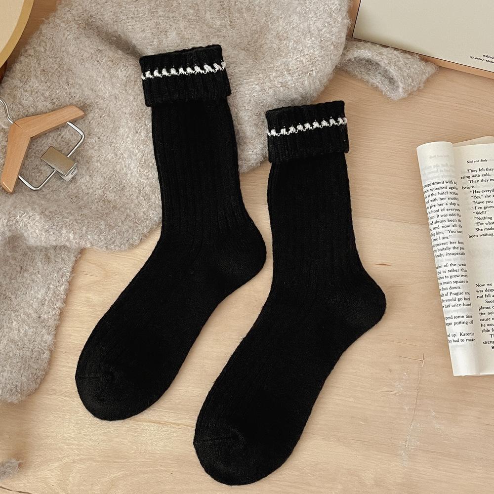 Autumn Winter Thicken Warm Women Socks Japanese Fashion Knitted Middle Tube Socks Women Solid Color Long Socks Christmas Gifts