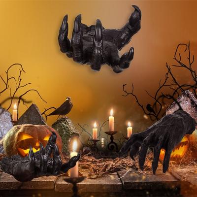 Wall-Mounted Halloween Witch Hand Holder Resin Sculpture Hanger Demon Claw Hooks Artistic Spooky Horror Props Themed Party