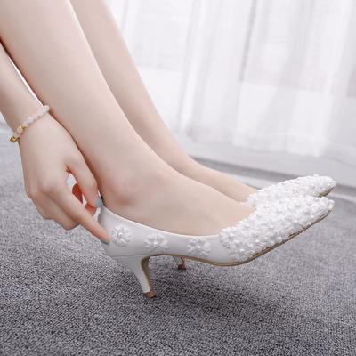 Women Pumps Spring Brand Design Lace Flower Pearl Pointed Toe Slip On PU 5CM Thin High Heels Sweet Women Banquet Shoes White