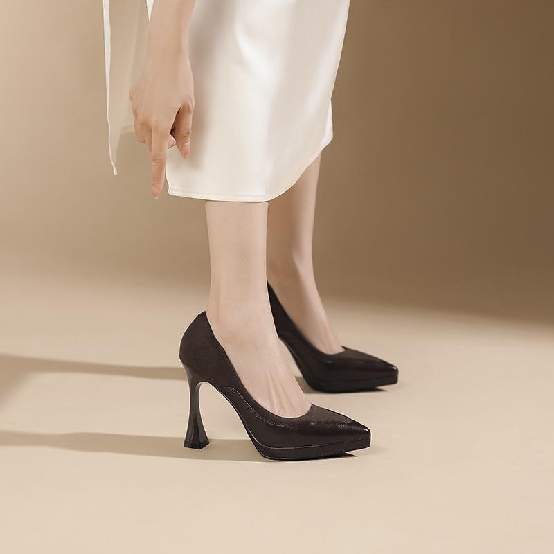 - Sexy solid color bridesmaid shoes women's pointed toe thin heel waterproof table high heels women's not tired feet splicing single shoes women