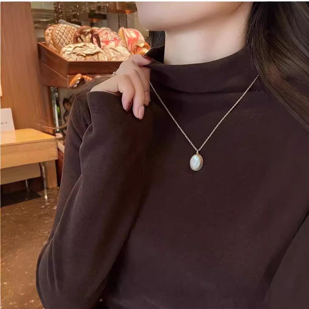 Women's Autumn/Winter 2024 Thick Velvet Half-High Collar Slim Fit Long-Sleeve Top